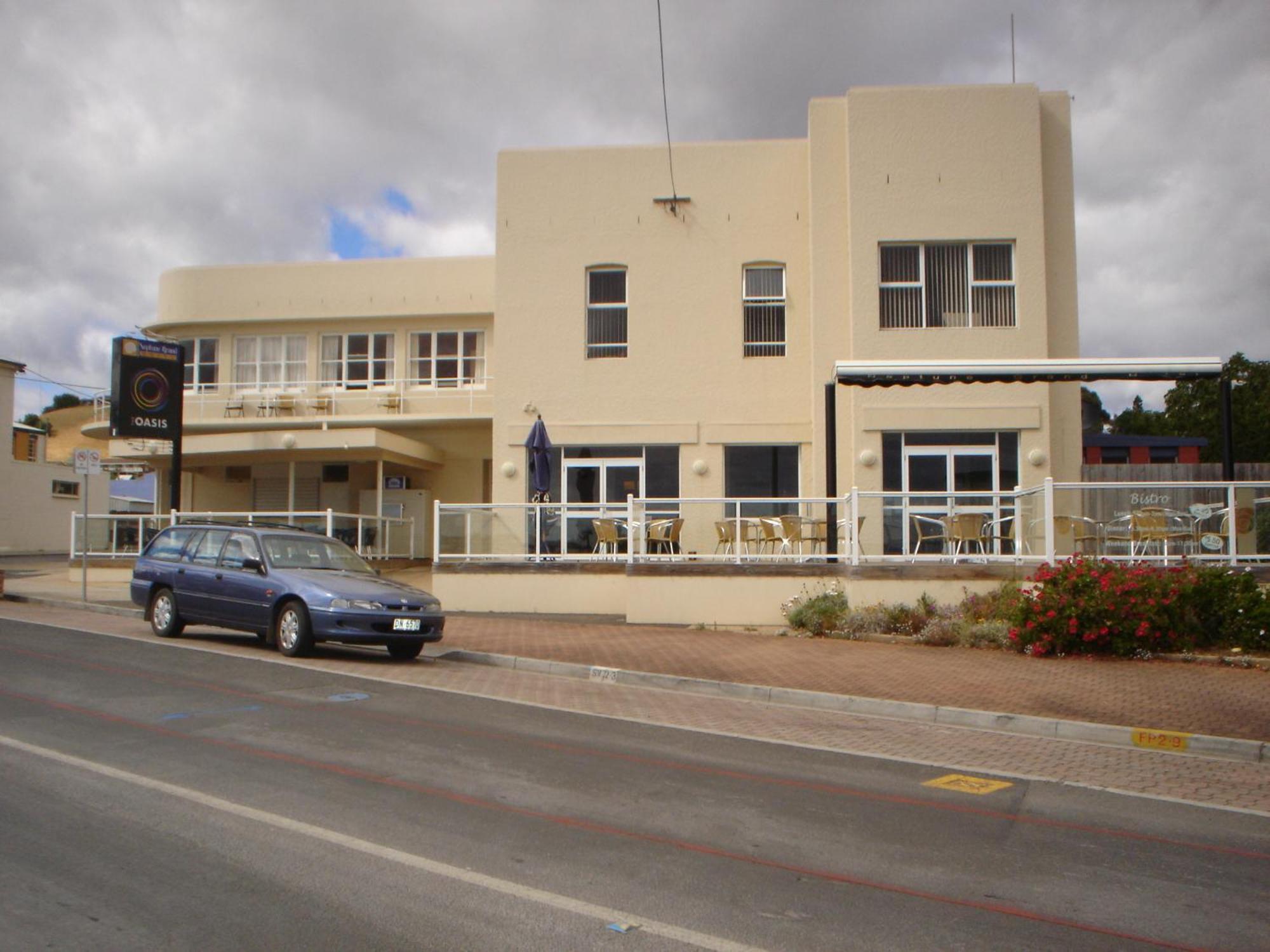 Happy Backpacker Hostel Penguin Exterior photo